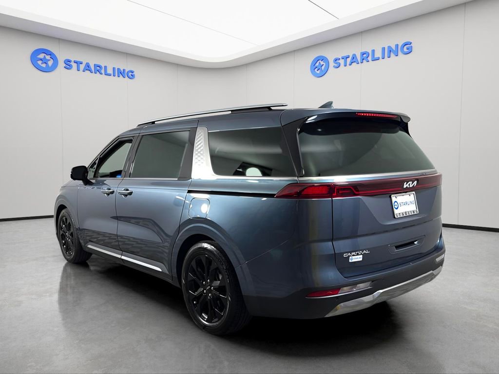 Used 2024 Kia Carnival SX Prestige image 5
