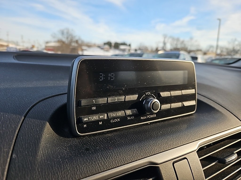 Used 2014 MAZDA MAZDA3 i Touring image 17