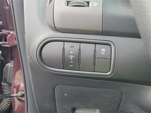 Used 2017 Kia Forte LX image 19