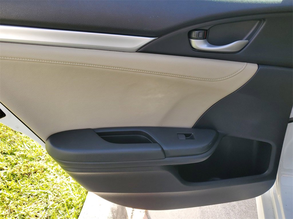 Used 2016 Honda Civic EX-L image 10