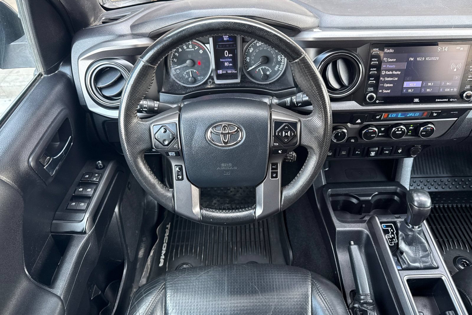 Used 2020 Toyota Tacoma TRD Off-Road w/ TRD Premium Off Road Package AWD/4WD image 15