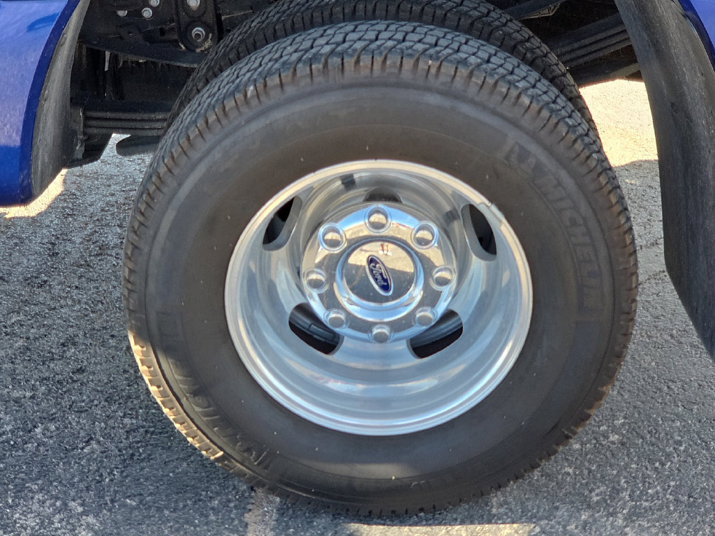 Used 2026 Ford F350 XL w/ FX4 Off-Road Package AWD/4WD image 17