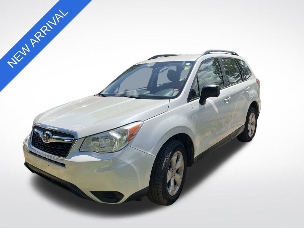 Used 2015 Subaru Forester 2.5i w/ Alloy Wheel Package AWD/4WD image 5