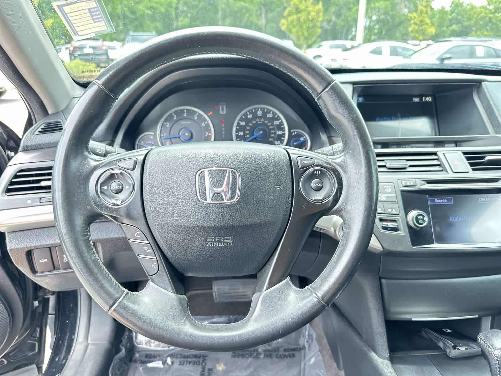 Used 2015 Honda Crosstour EX-L image 18