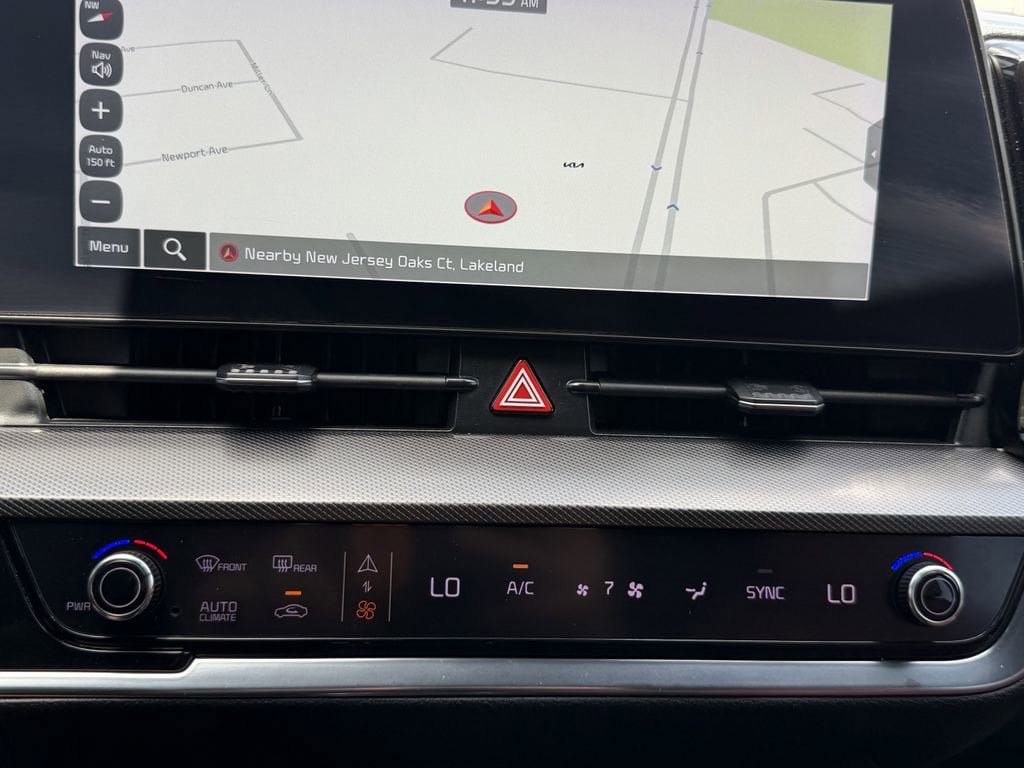 Certified 2024 Kia Sportage SX FWD image 24