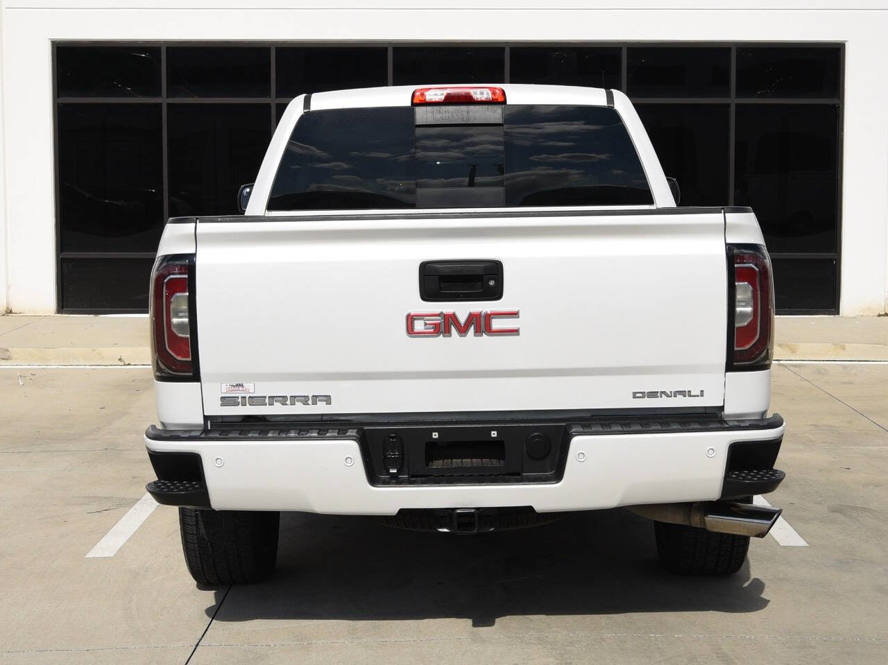 Used 2018 GMC Sierra 1500 Denali w/ Denali Ultimate Package AWD/4WD image 9