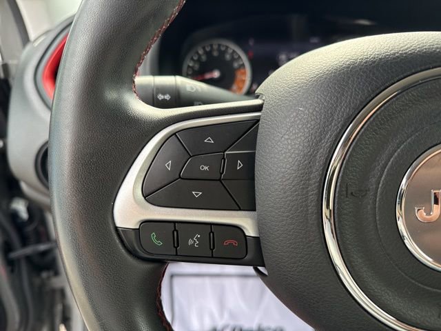 Used 2020 Jeep Renegade Trailhawk image 19