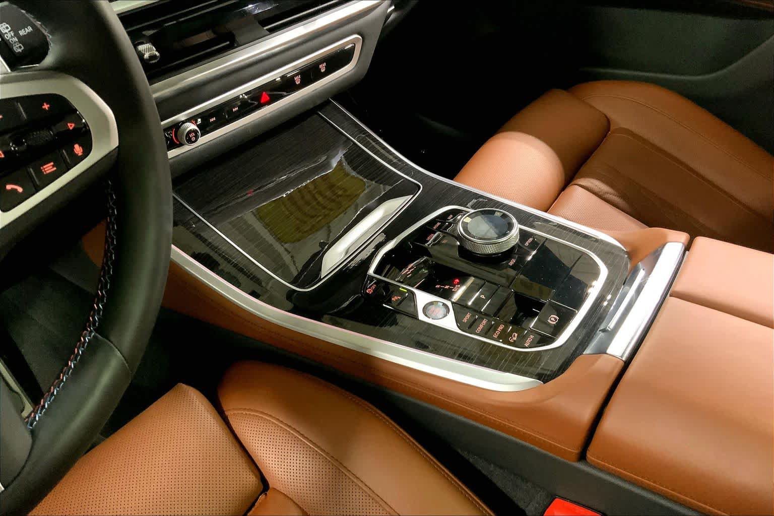 Used 2025 BMW X5 M60i w/ Executive Package AWD/4WD image 17