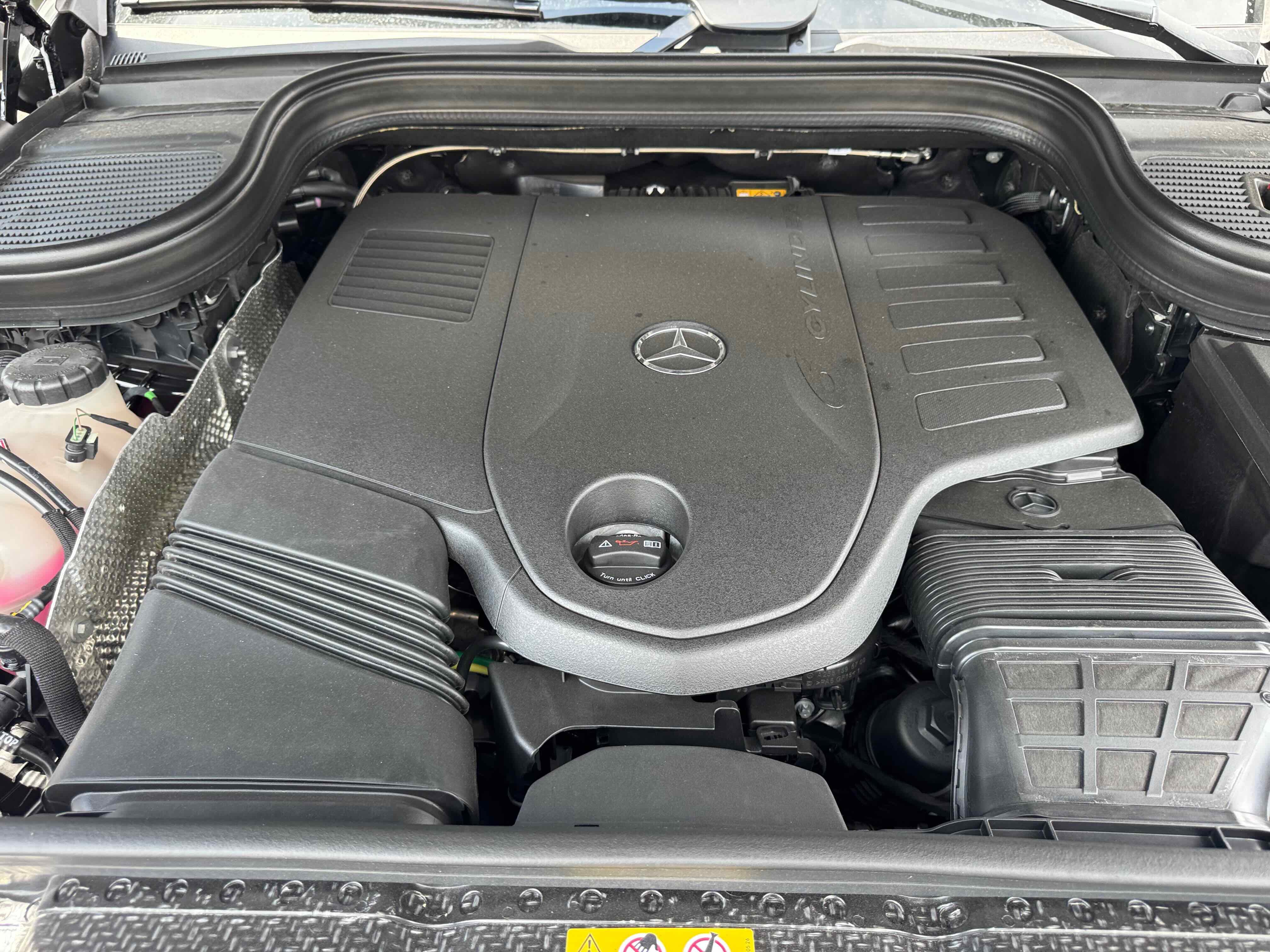 New 2025 Mercedes-Benz GLS 450 4MATIC image 34