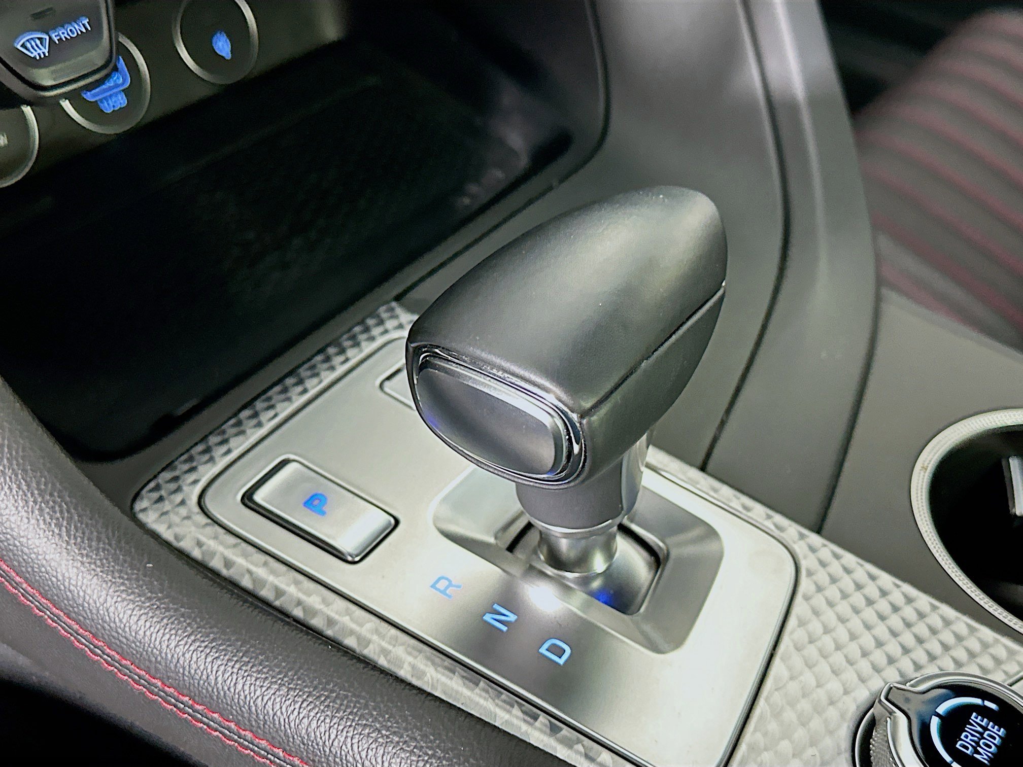 Used 2023 Genesis G70 2.0T w/ Sport Prestige Package image 25