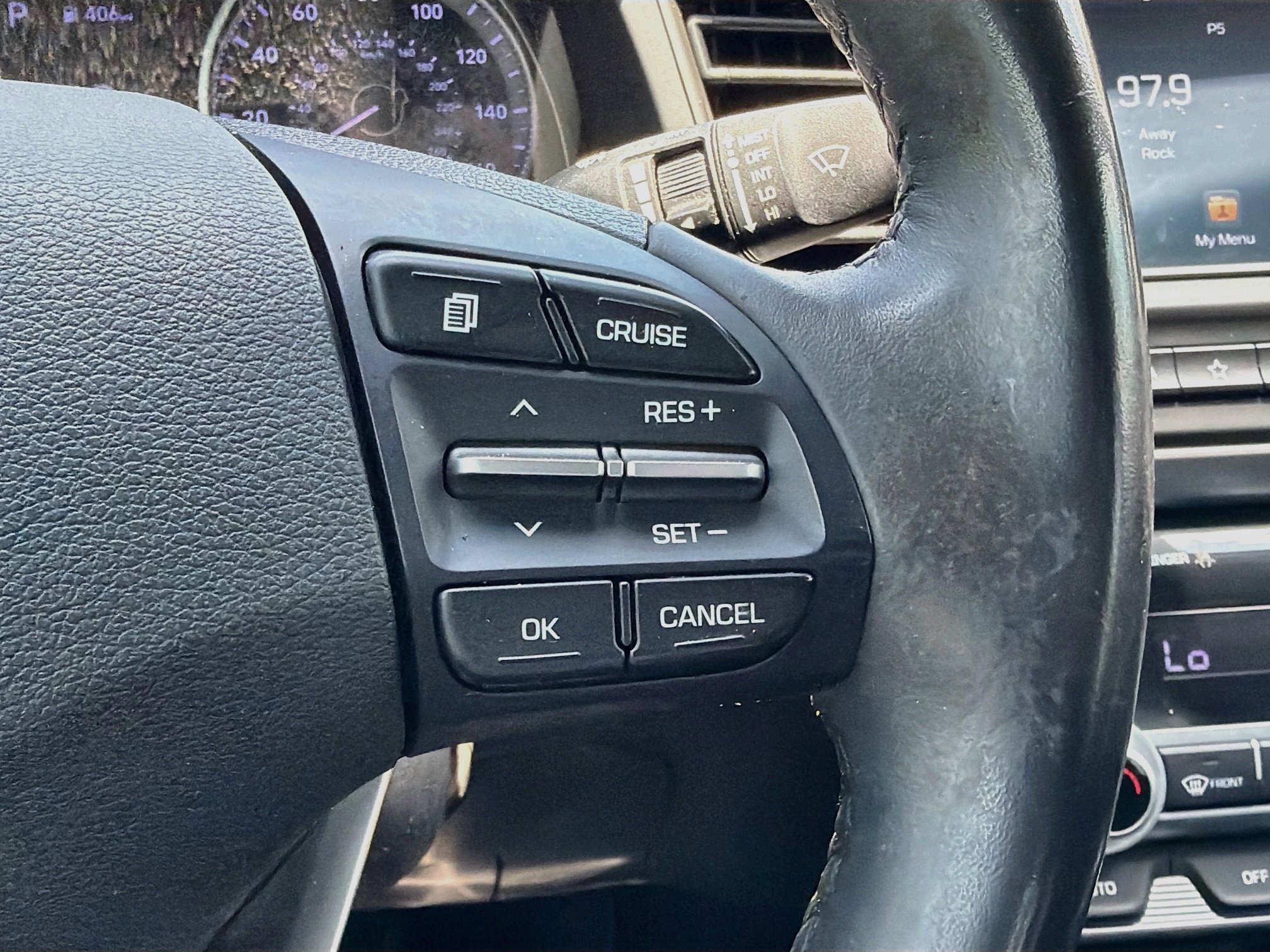 Used 2019 Hyundai Elantra Value Edition w/ Cargo Package FWD image 33