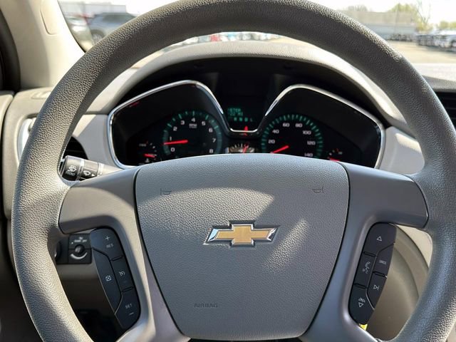 Used 2015 Chevrolet Traverse LS FWD image 19