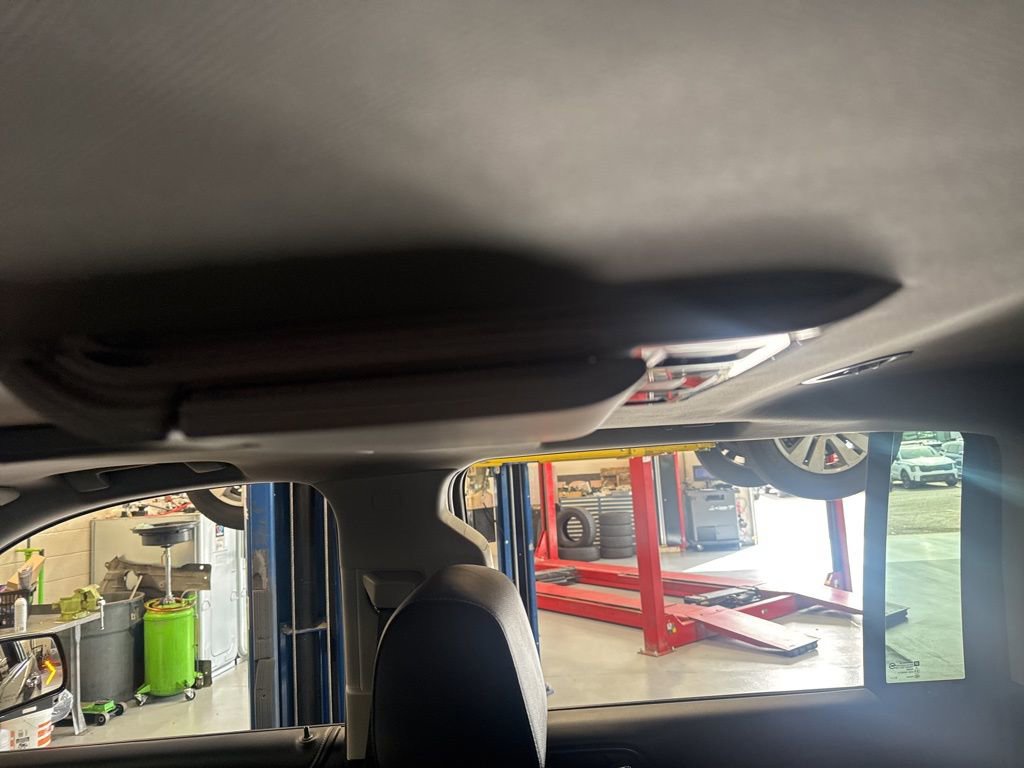 Used 2019 Chevrolet Suburban Premier image 11