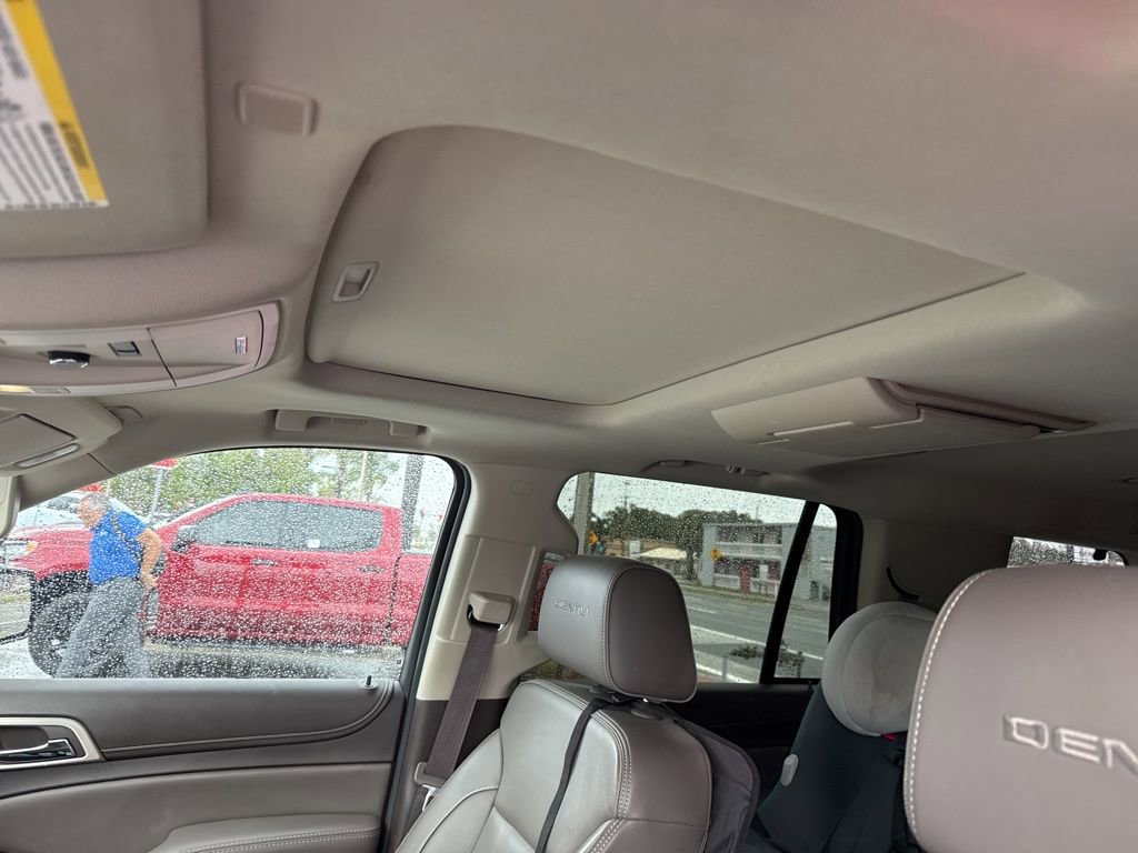 Used 2017 GMC Yukon Denali w/ Open Road Package image 6