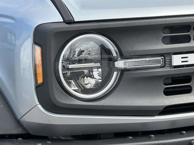 Used 2023 Ford Bronco Black Diamond image 8