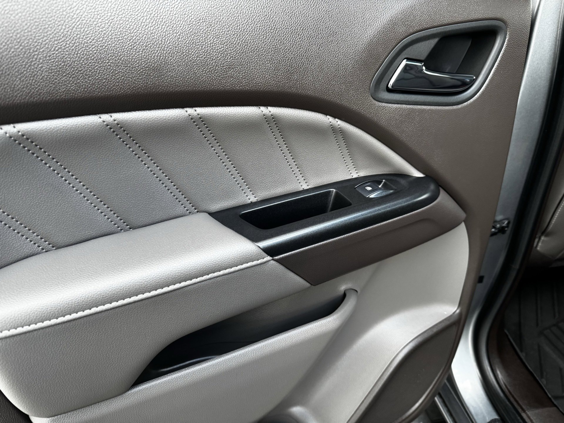 Used 2022 GMC Canyon Denali image 20