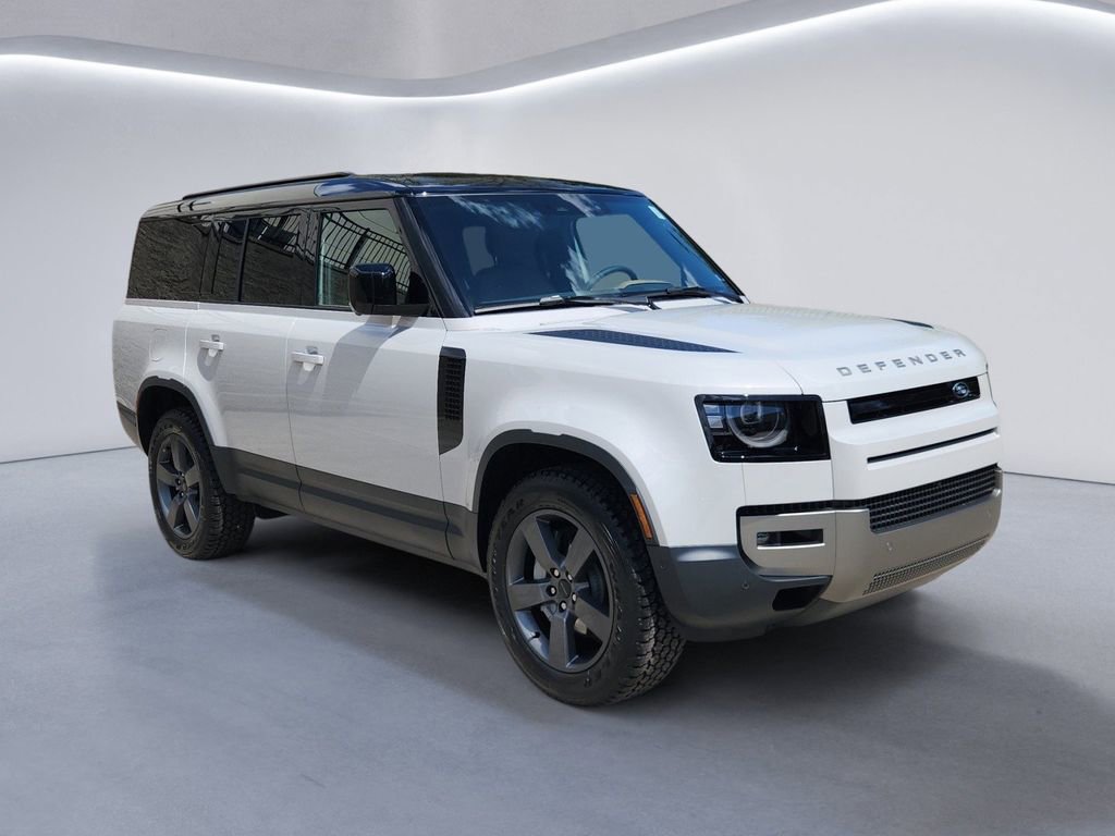 New 2026 Land Rover Defender 130 S image 2