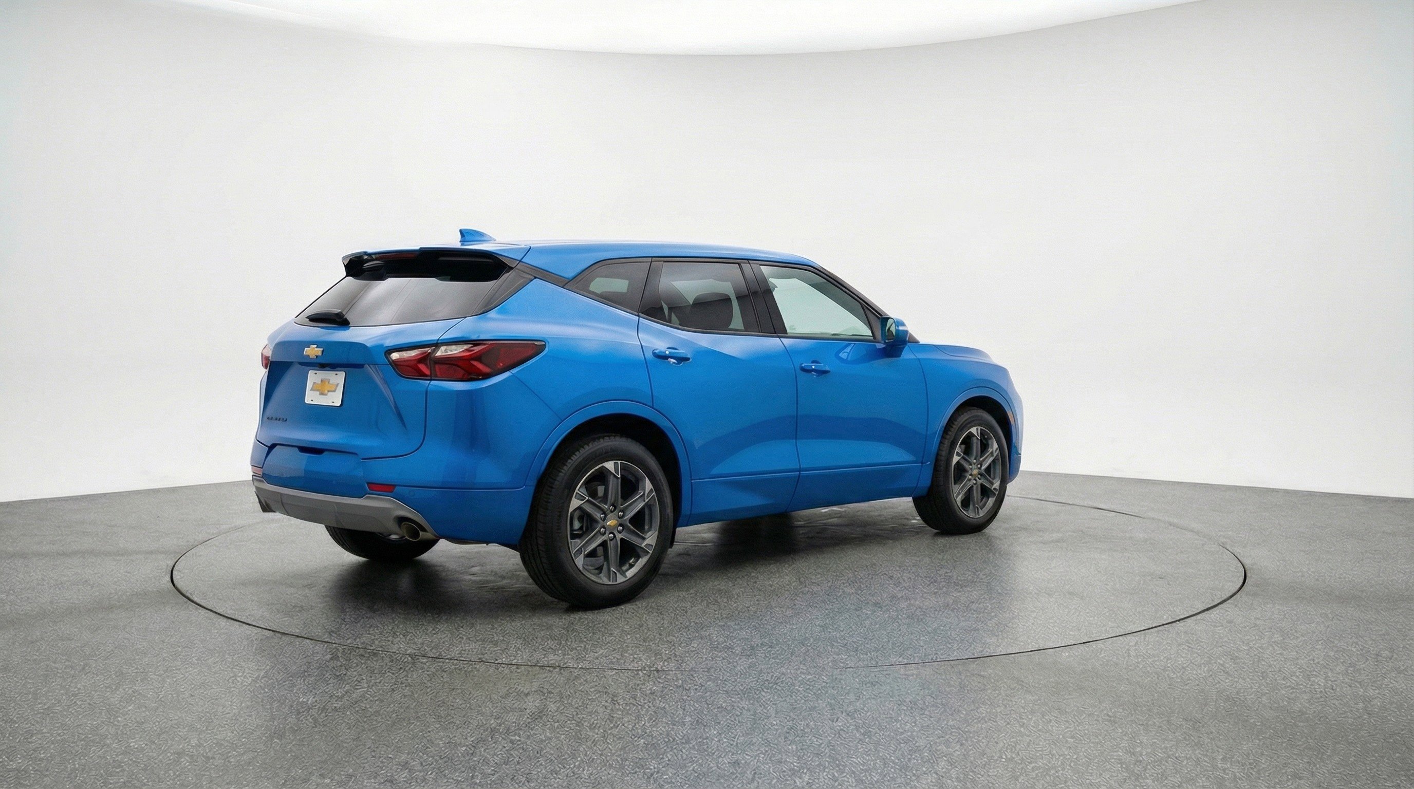 Used 2025 Chevrolet Blazer LT image 9