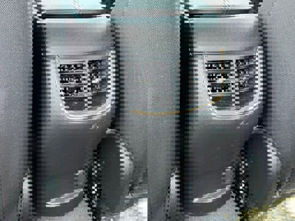 Used 2024 Chevrolet Malibu LT image 37