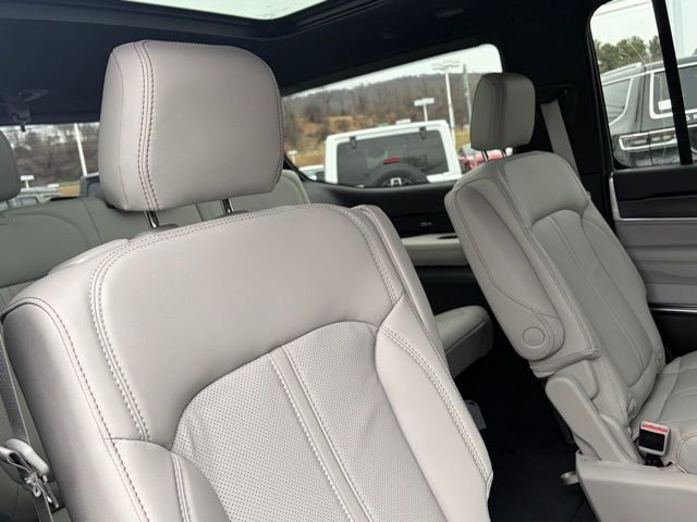 New 2026 Jeep Grand Wagoneer Summit image 31