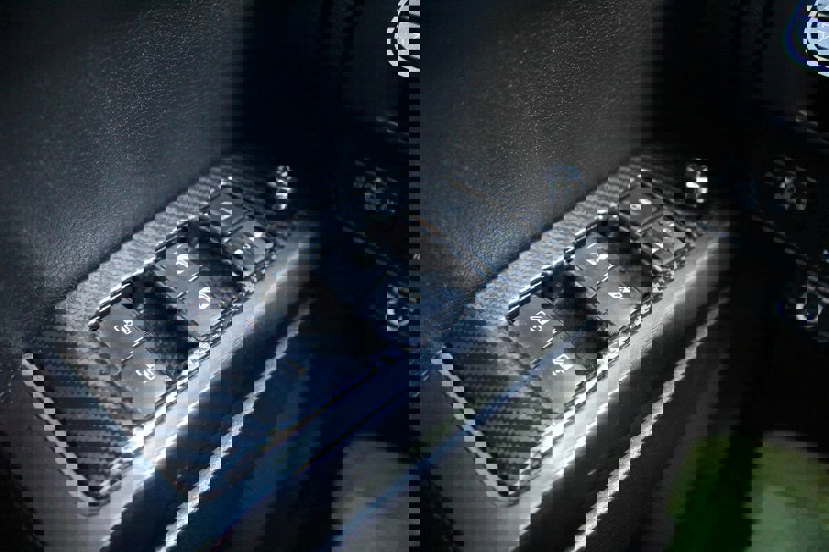 Used 2017 Toyota Tacoma TRD Off-Road image 9