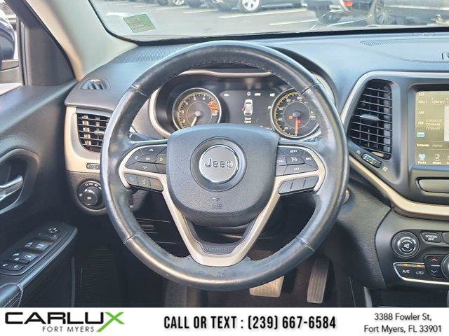 Used 2017 Jeep Cherokee High Altitude AWD/4WD image 18