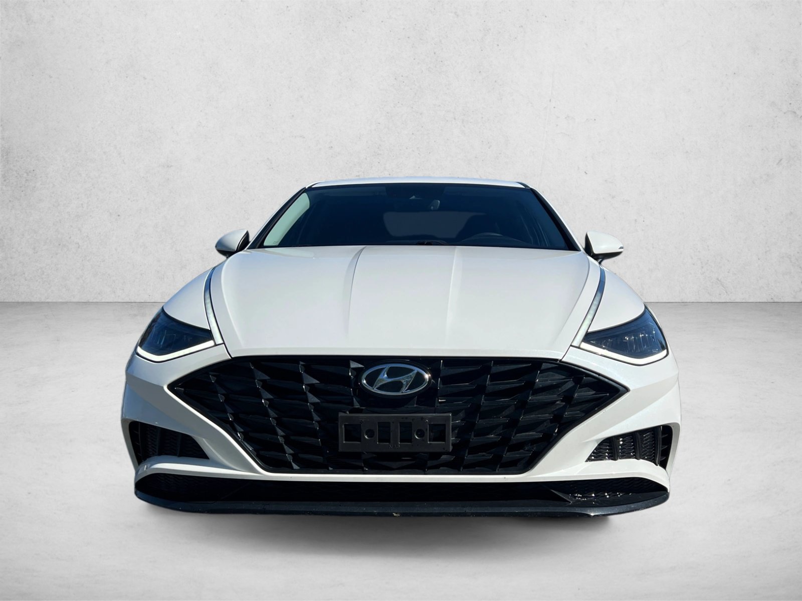 Used 2022 Hyundai Sonata SEL FWD image 2