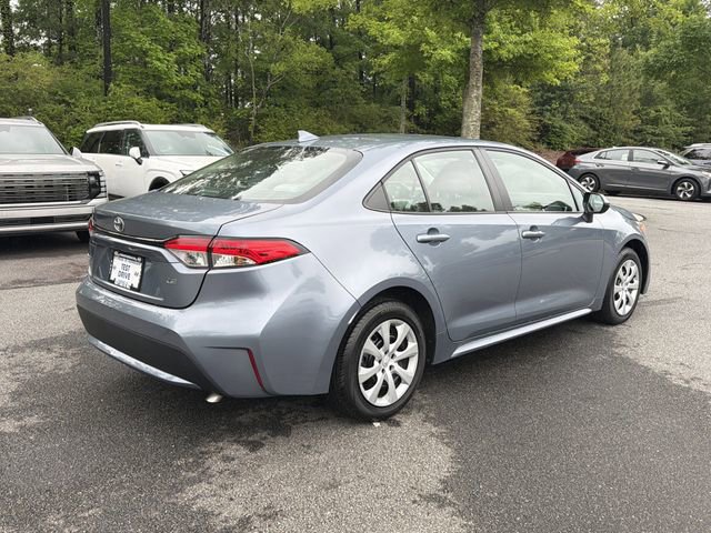 Used 2022 Toyota Corolla LE FWD image 7