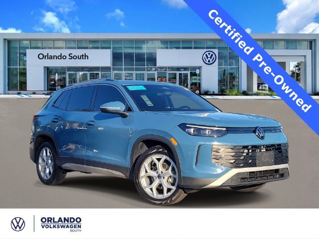 Used 2025 Volkswagen Tiguan SE