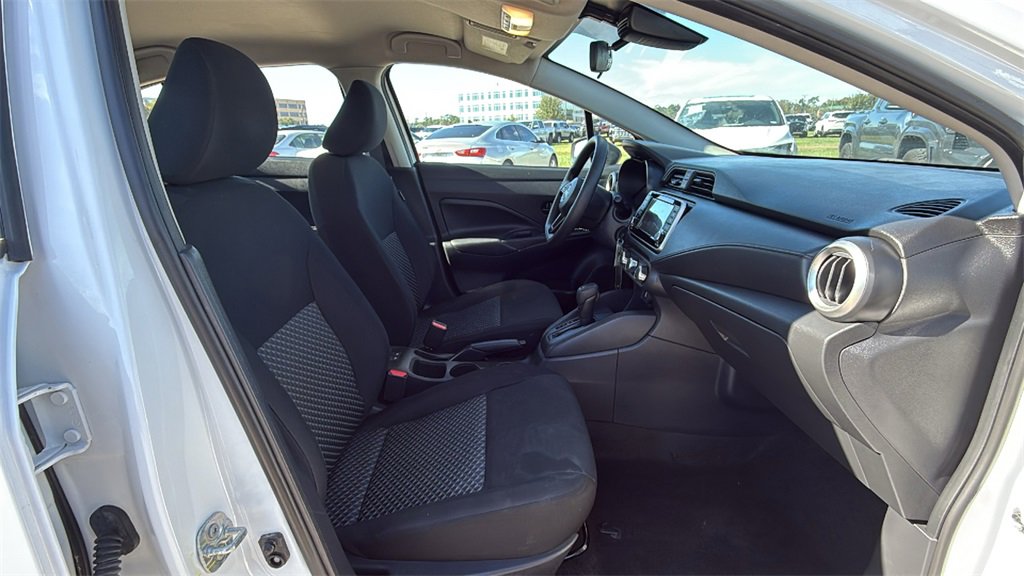 Used 2024 Nissan Versa S image 32