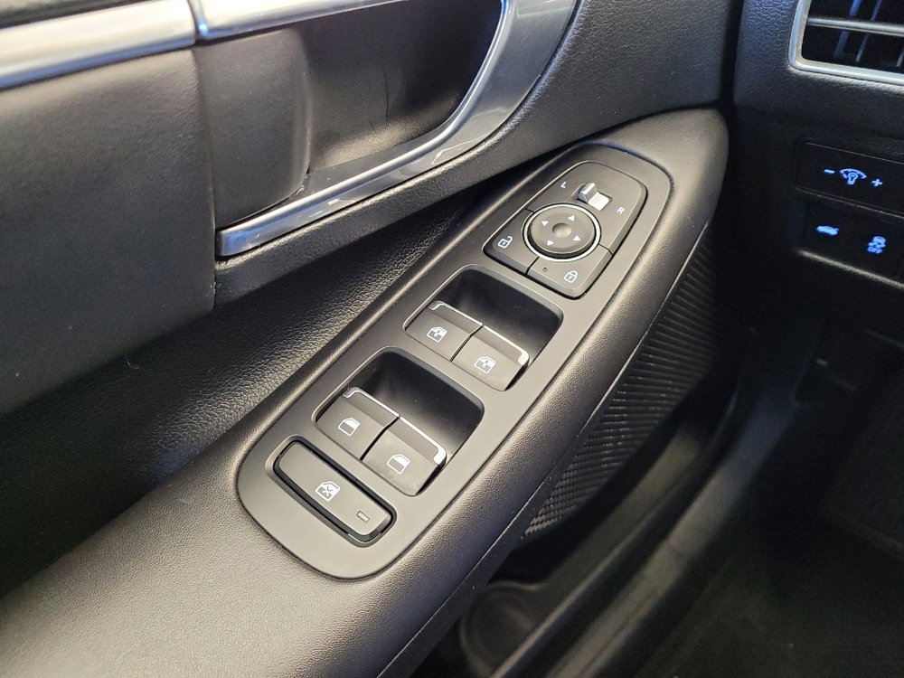 Used 2023 Hyundai Sonata SEL image 27