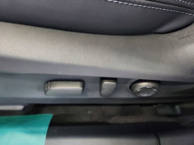 Certified 2025 Subaru Legacy Limited image 18