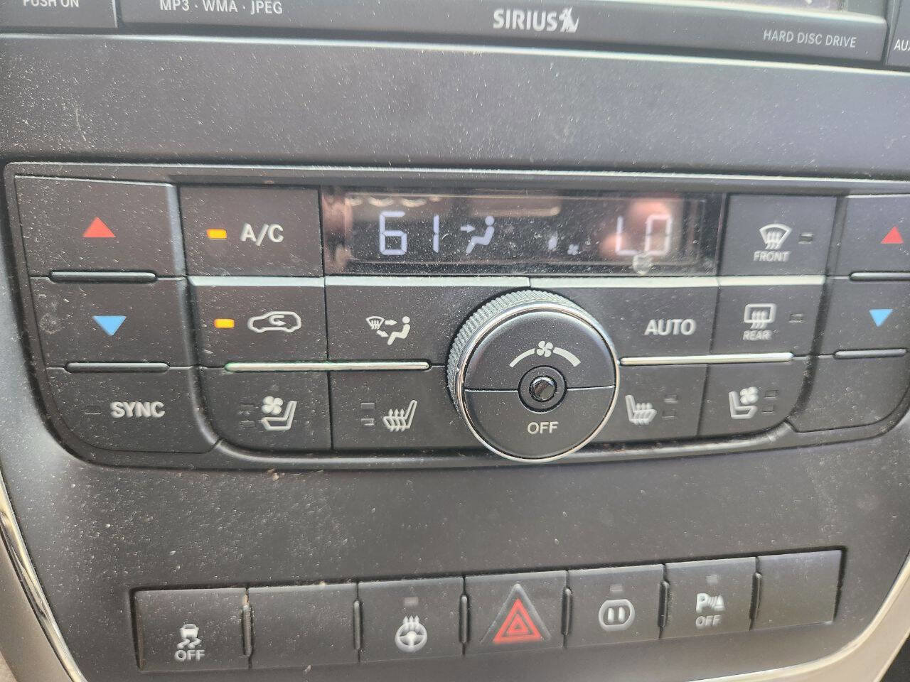 Used 2012 Jeep Grand Cherokee Overland image 18