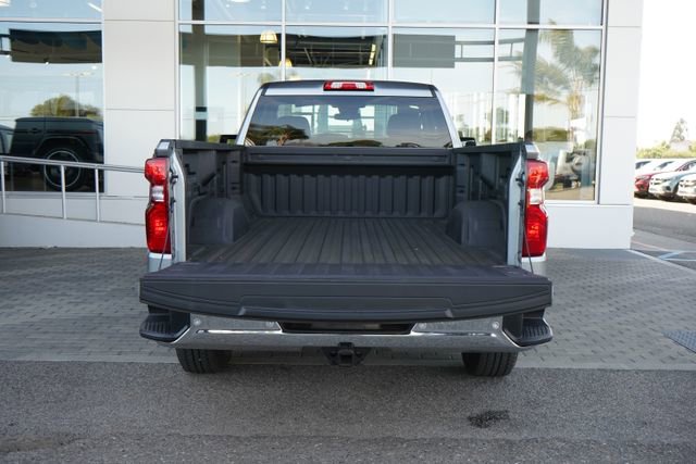 Used 2026 Chevrolet Silverado 1500 W/T w/ WT Safety Package AWD/4WD image 8