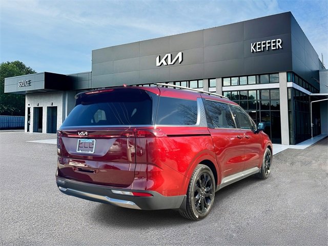 Certified 2023 Kia Carnival SX image 8
