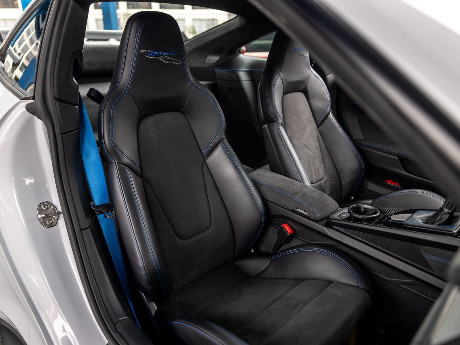 Certified 2025 Porsche 911 GT3 RWD image 59