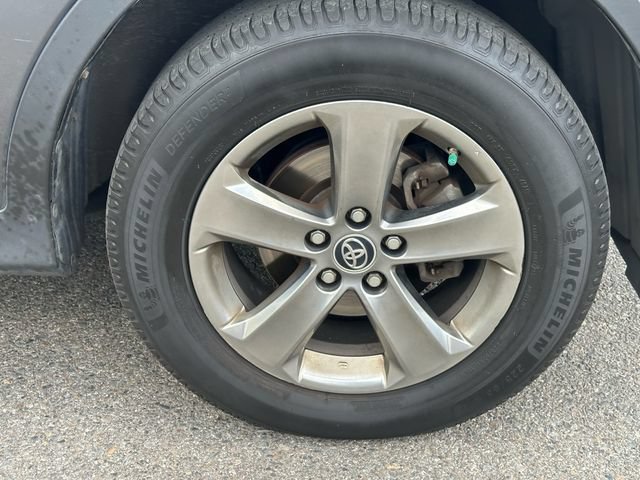 Used 2015 Toyota RAV4 XLE AWD/4WD image 15