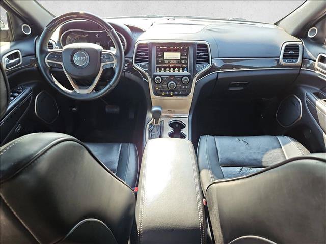 Used 2017 Jeep Grand Cherokee Overland RWD image 19
