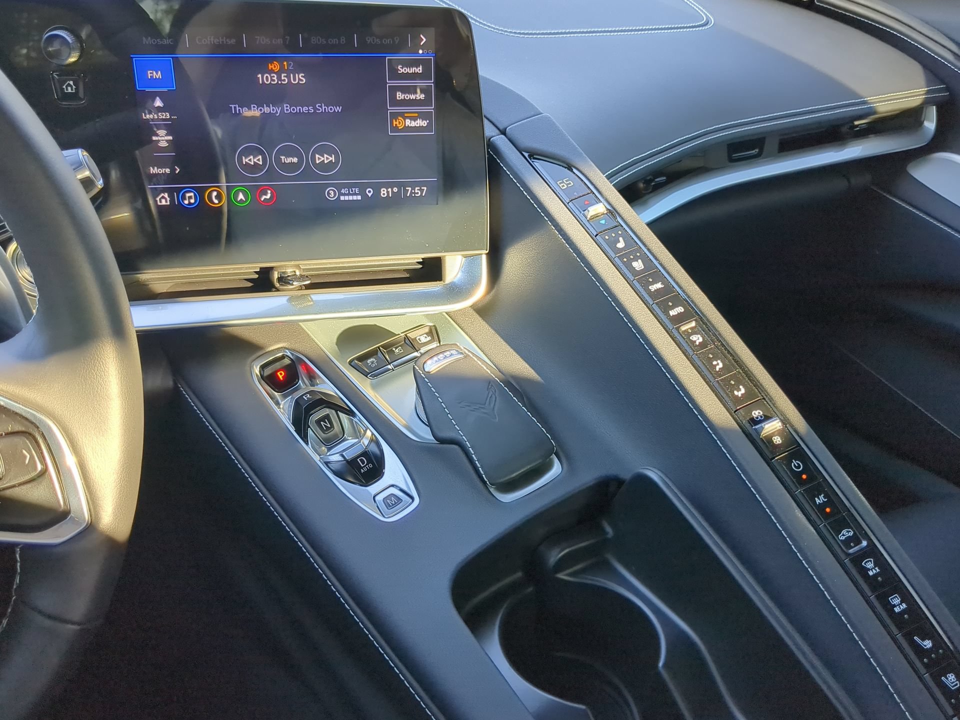 Used 2022 Chevrolet Corvette Stingray Preferred Cpe w/ Z51 Performance Package RWD image 56