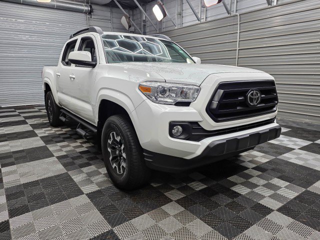 Used 2022 Toyota Tacoma SR AWD/4WD image 4