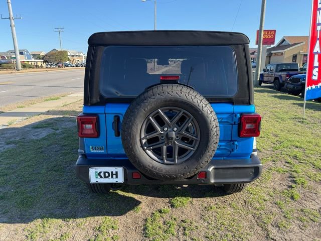 Used 2024 Jeep Wrangler Sport S image 6