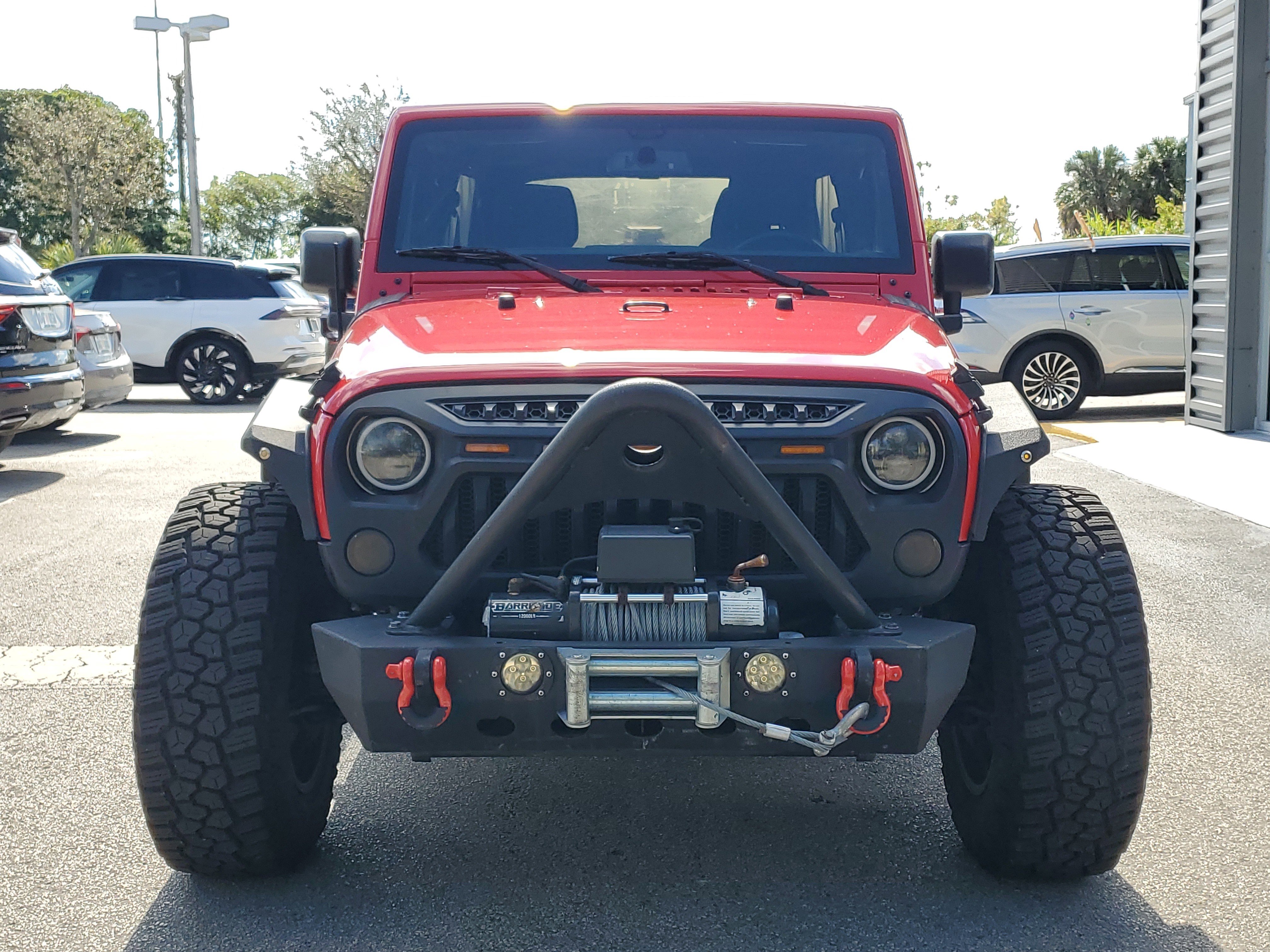 Used 2017 Jeep Wrangler Unlimited Sahara w/ Connectivity Group image 2