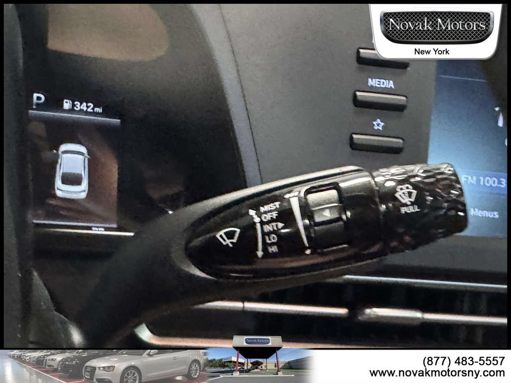 Used 2021 Hyundai Elantra SEL FWD image 20