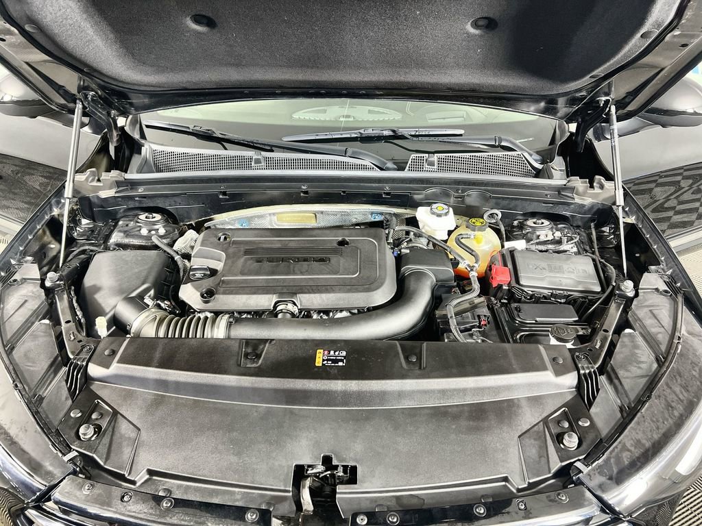 Certified 2023 Buick Envision Essence w/ Technology Package I AWD/4WD image 31