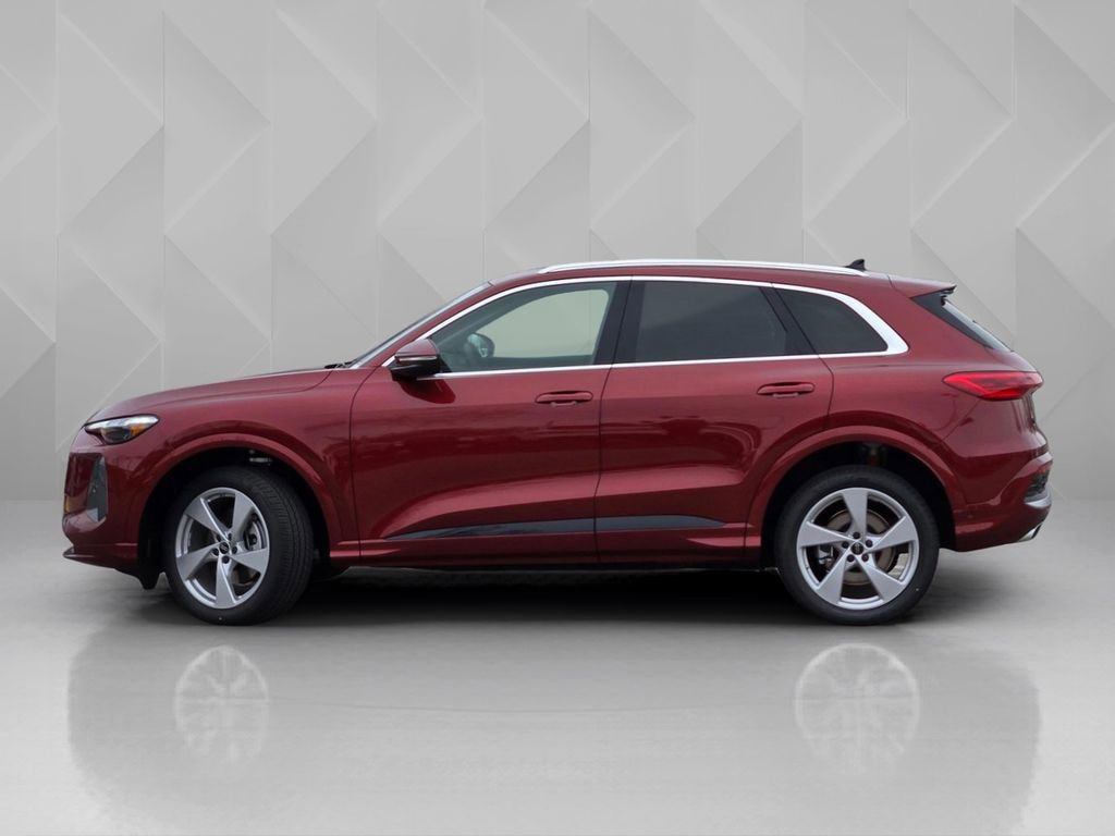 New 2025 Audi Q5 Premium Plus AWD/4WD image 3