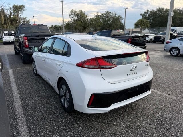Used 2018 Hyundai Ioniq Blue FWD image 9