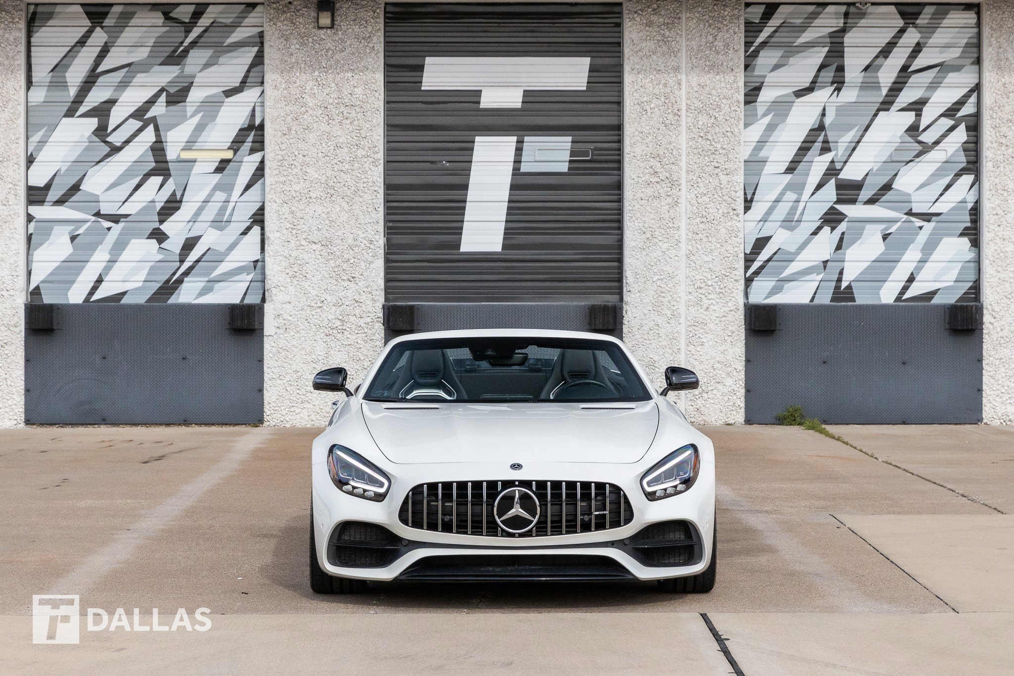 Used 2021 Mercedes-Benz AMG GT Roadster image 3