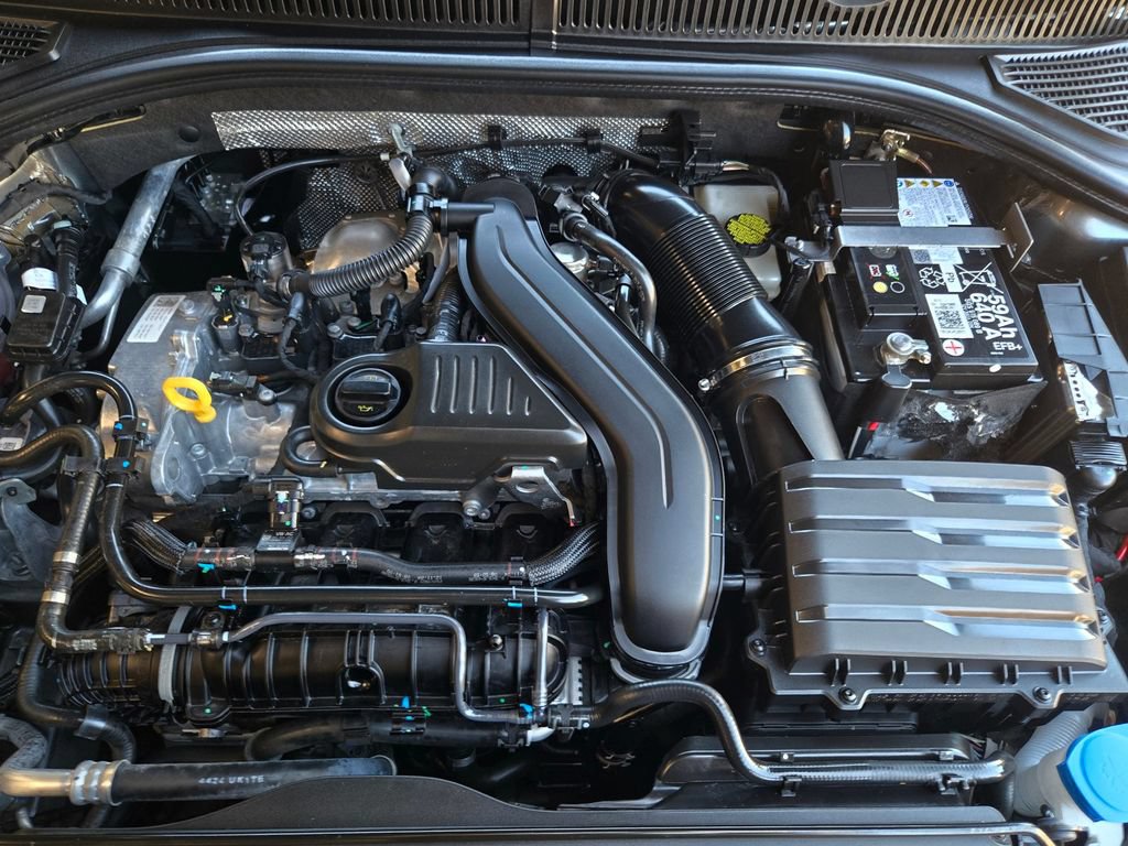 Used 2025 Volkswagen Jetta S FWD image 25