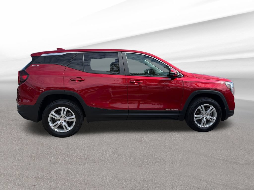 Certified 2023 GMC Terrain SLE AWD/4WD image 7