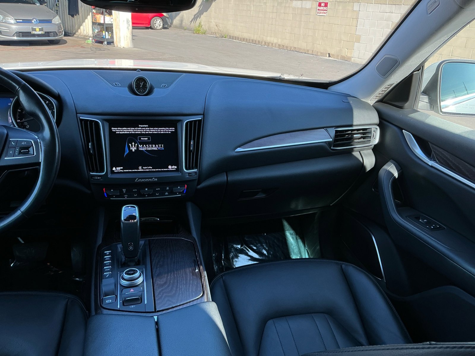 Used 2019 Maserati Levante image 17